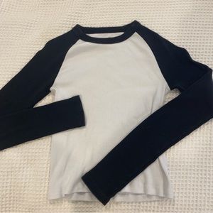 Brandy long sleeve tee